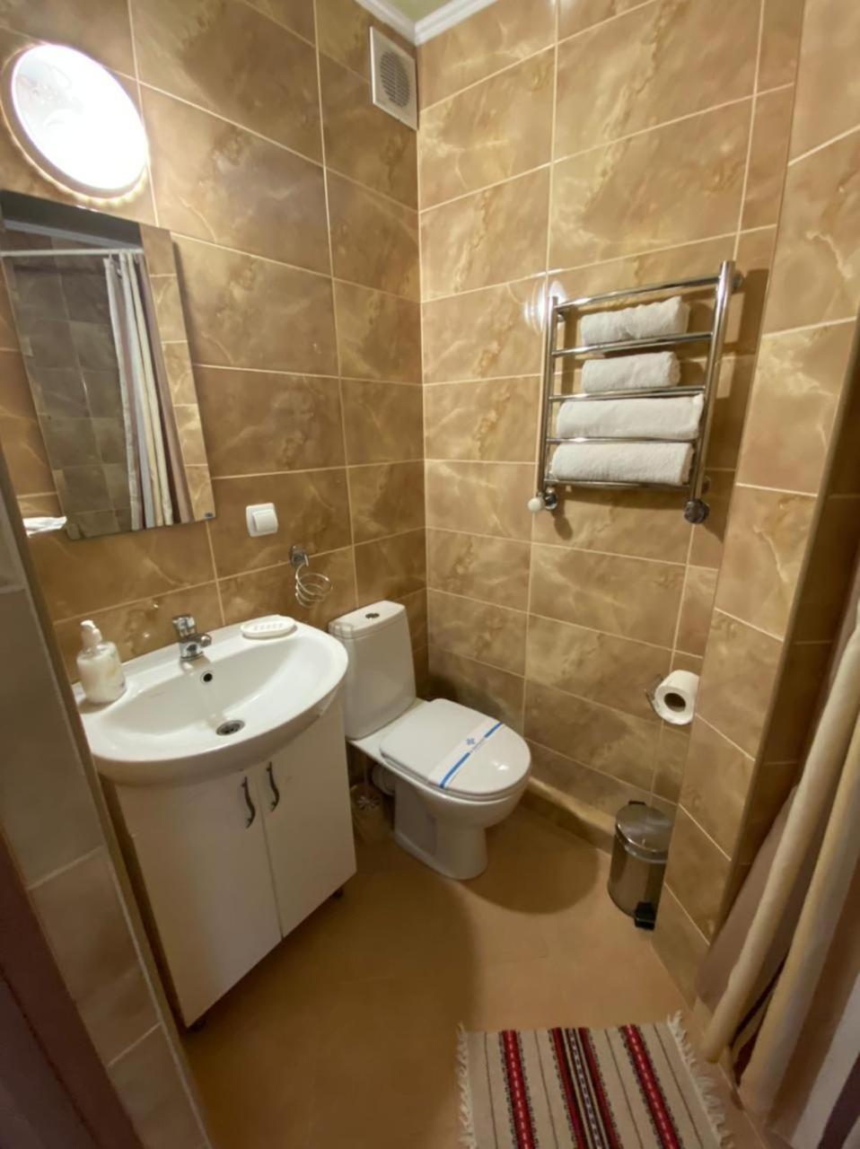 Hotel Three Korony Skhidnytsia Exterior foto